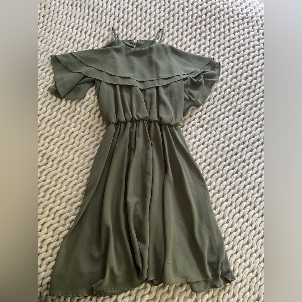 Olive green size large Francesca’s Collection dress with flutter sleeves